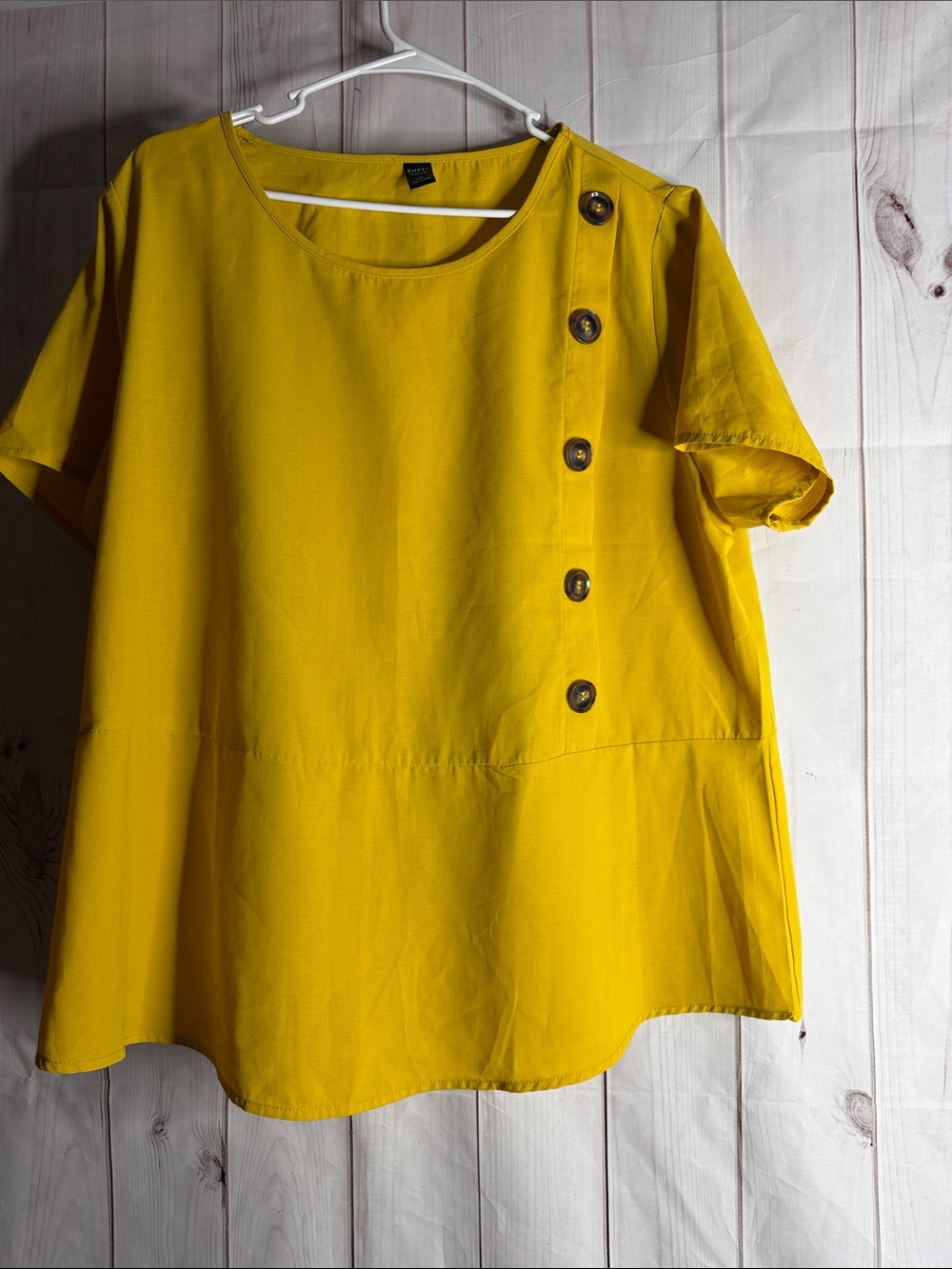 Emery Rose Yellow Button-Accent Women's Top sz 2xl -1180